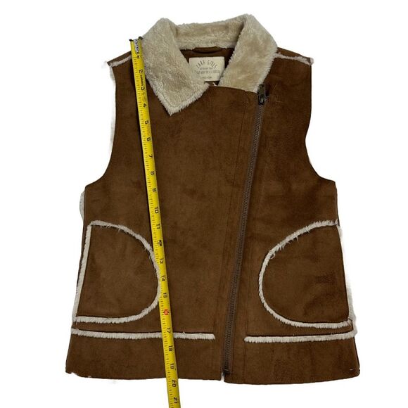 ZARA Asymmetrical Zip up Faux Sherling Vest, SIZE 9/10 - Picture 4 of 10